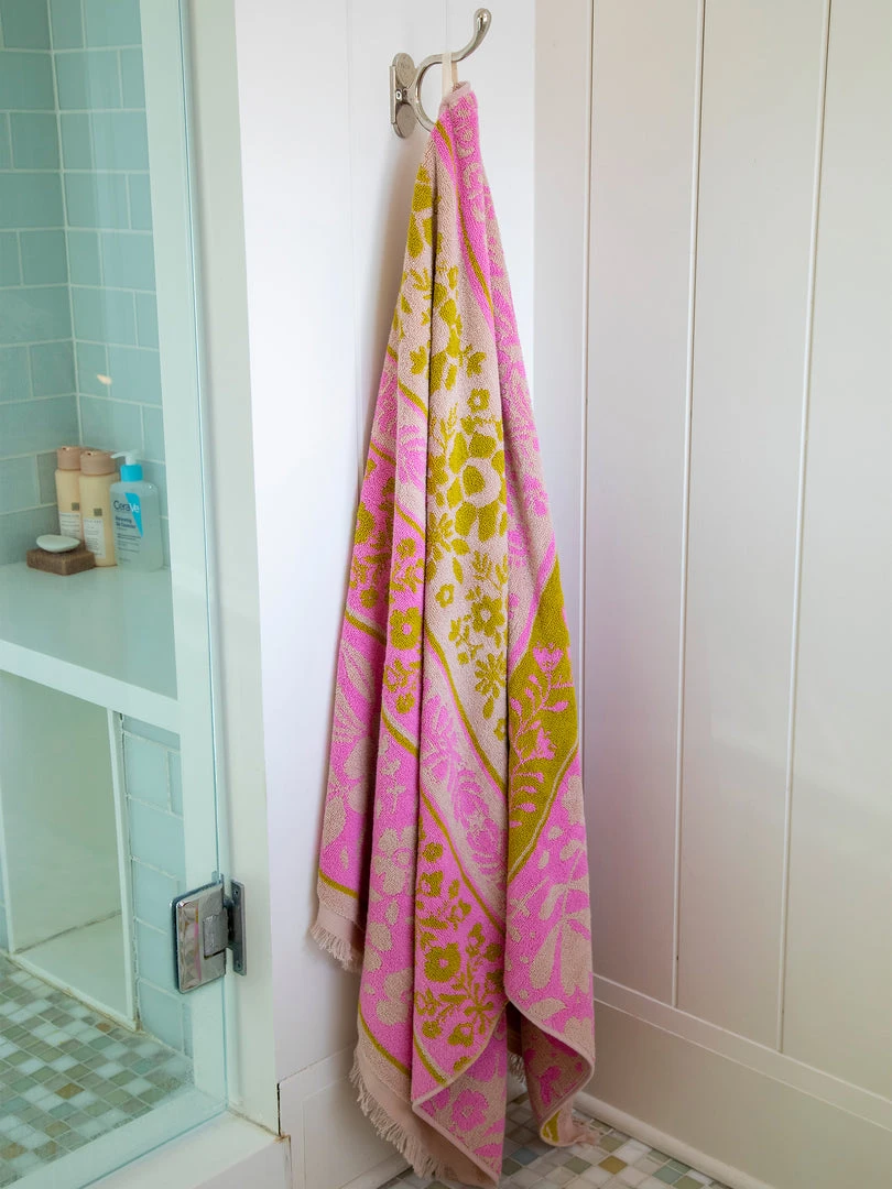Natural Life NEW & TRENDING Bungalow Towel 8 Natural Life NEW & TRENDING Bungalow Towel