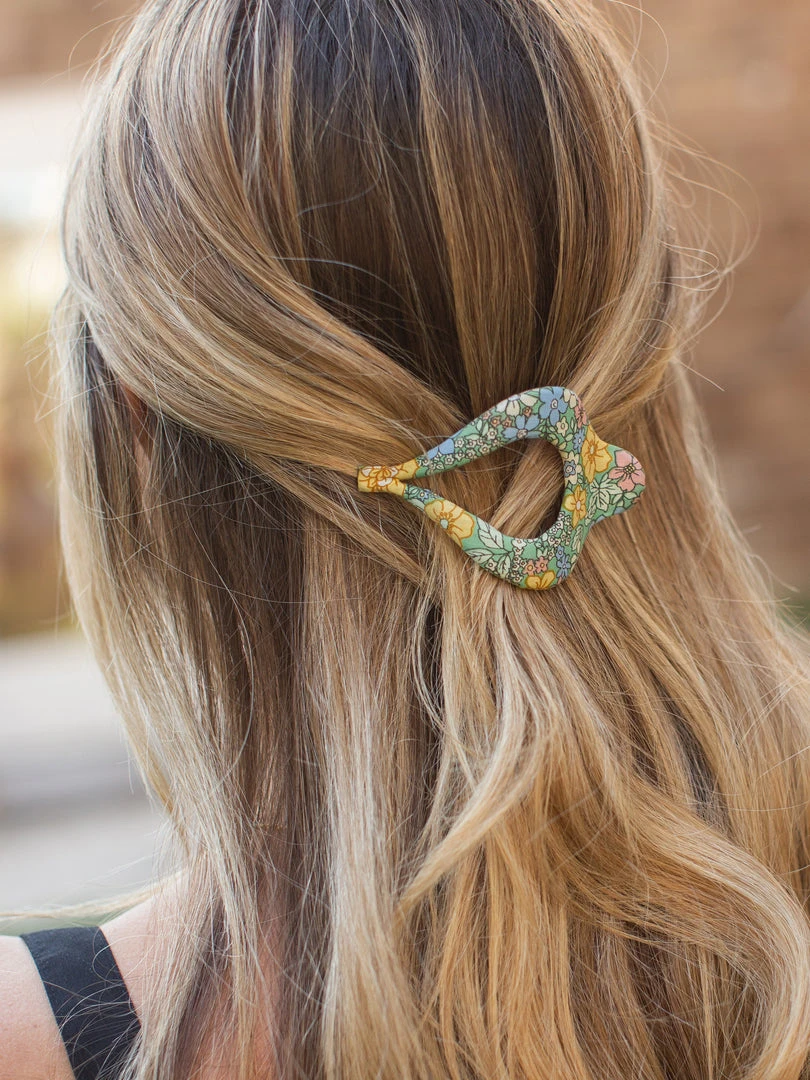 Natural Life Floral Boho Clip 6 Natural Life Floral Boho Clip