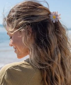 Natural Life NEW & TRENDING Set Of 2 Hair Claws 15 Natural Life NEW & TRENDING Set Of 2 Hair Claws