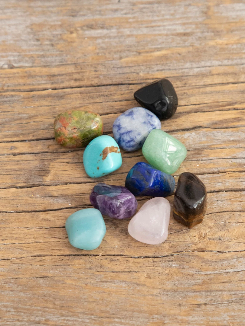 Natural Life FUN & GIFTS Little Bag Of Crystals 4 Natural Life FUN & GIFTS Little Bag Of Crystals