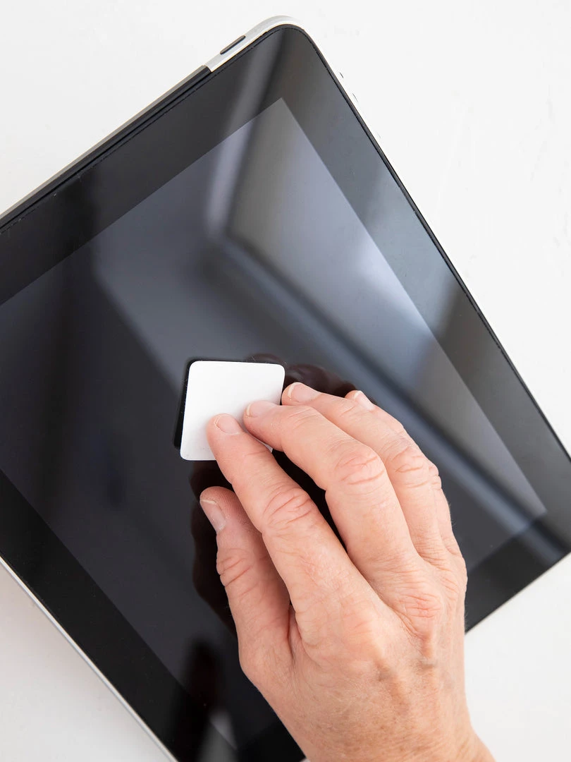 Natural Life Stick-On Screen Cleaner Set NEW & TRENDING 8 Natural Life Stick-On Screen Cleaner Set NEW & TRENDING