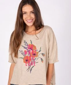 Natural Life Bekah Tee 16 Natural Life Bekah Tee