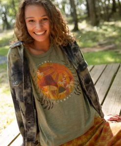Natural Life NEW & TRENDING Frankie Tee