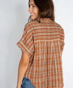 Natural Life NEW & TRENDING Allie Buttondown Top