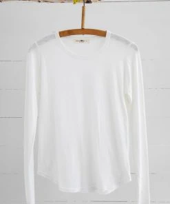 Natural Life The Long Sleeve Weekend Tee CLOTHES